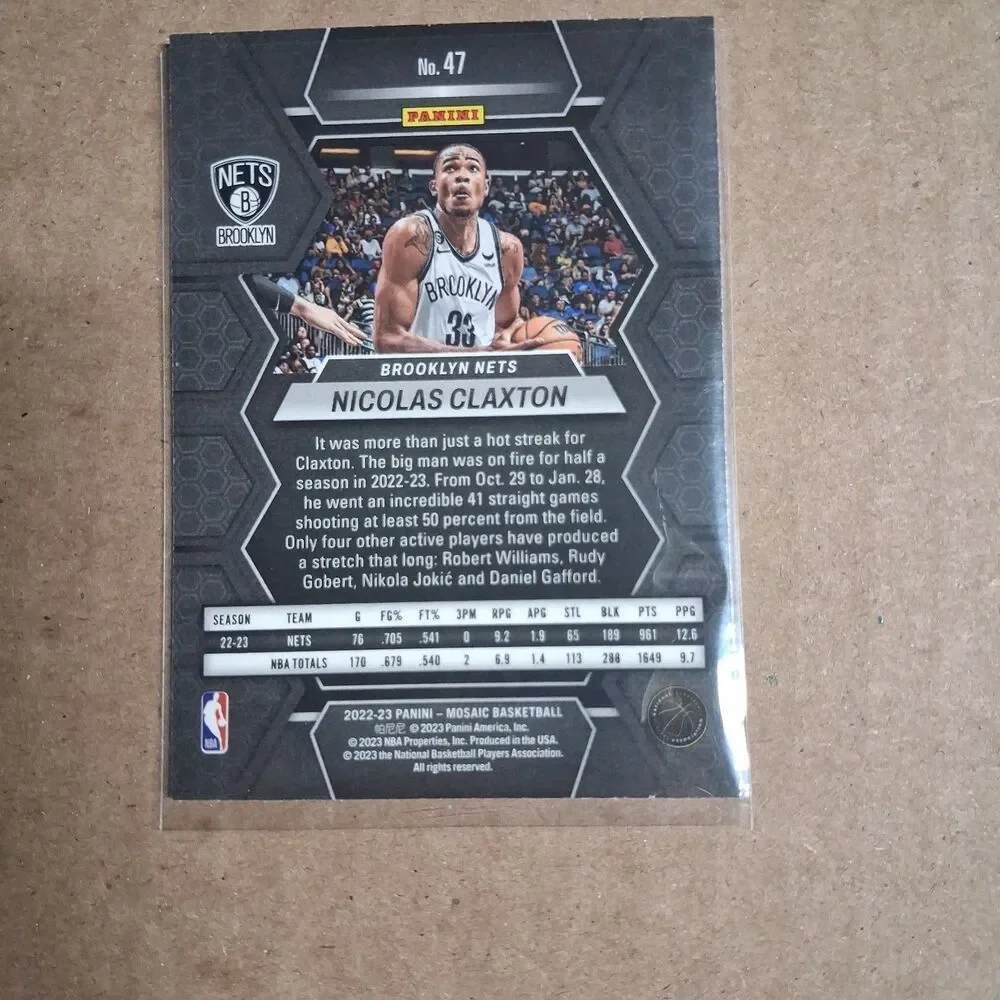 2022-23 Panini Mosaic - Nic Claxton #47 Silver Prizm